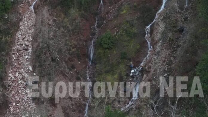 Έρευνες για το όχημα που κατέπεσε σε γκρεμό στην Ιερά Μονή Προυσού – Απορίες για τον νεκρό άνδρα που εντοπίστηκε αποκεφαλισμένος και γυμνός