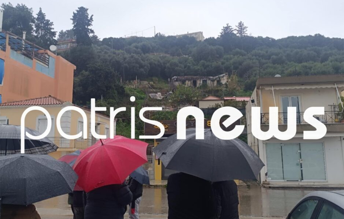 Γιγαντιαίος βράχος 40 τόνων αποκολλήθηκε και απειλεί οικίες στο Κατάκολο – Προληπτική εκκένωση δέκα σπιτιών