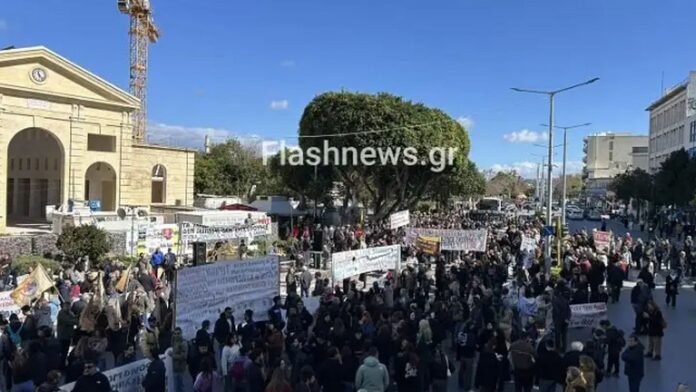 Διαδηλώσεις για την τραγωδία των Τεμπών σε Χανιά και Ρέθυμνο – Κεντρικό αίτημα η απονομή δικαιοσύνης