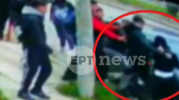Σοκαριστικό βίντεο από τον βίαιο ξυλοδαρμό ανηλίκου στη Θεσσαλονίκη – Δέκα άτομα τον πέταξαν πάνω σε αυτοκίνητο και τον χτύπησαν