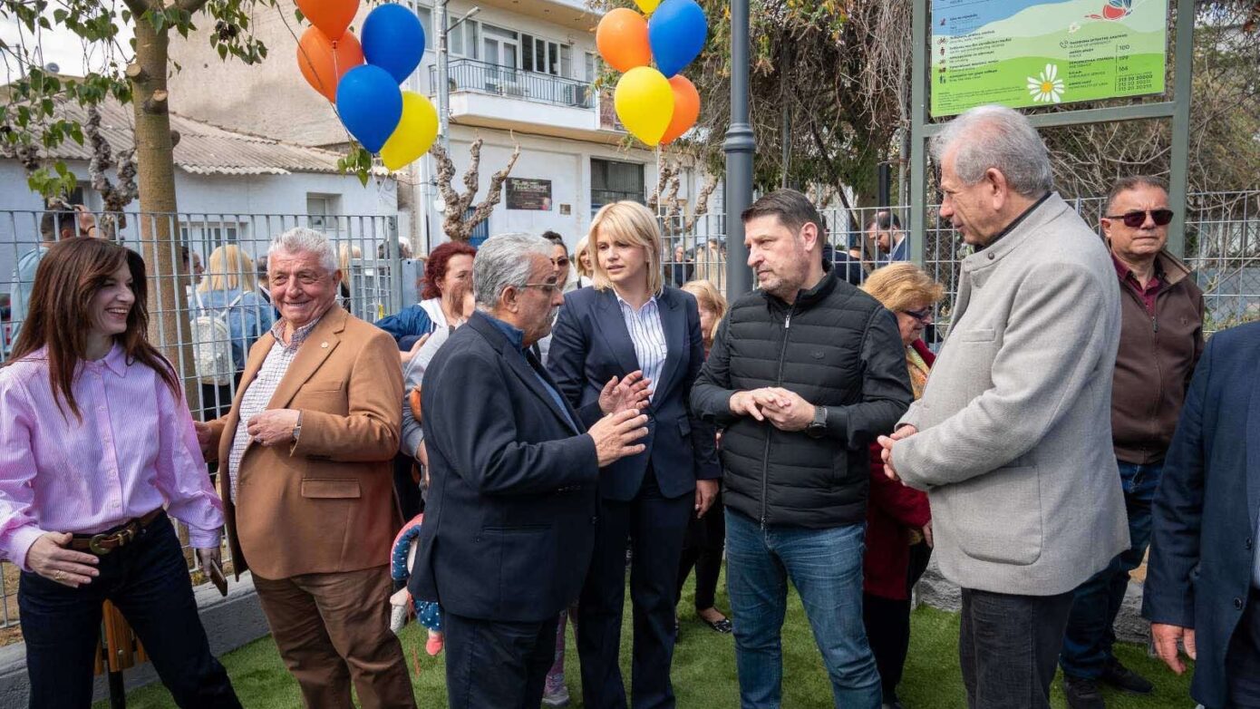 Νίκος Χαρδαλιάς από το Ίλιον: «Παραδίδουμε στις συνοικίες της Δυτικής Αθήνας ασφαλείς και μοντέρνους χώρους παιχνιδιού για τα παιδιά μας»
