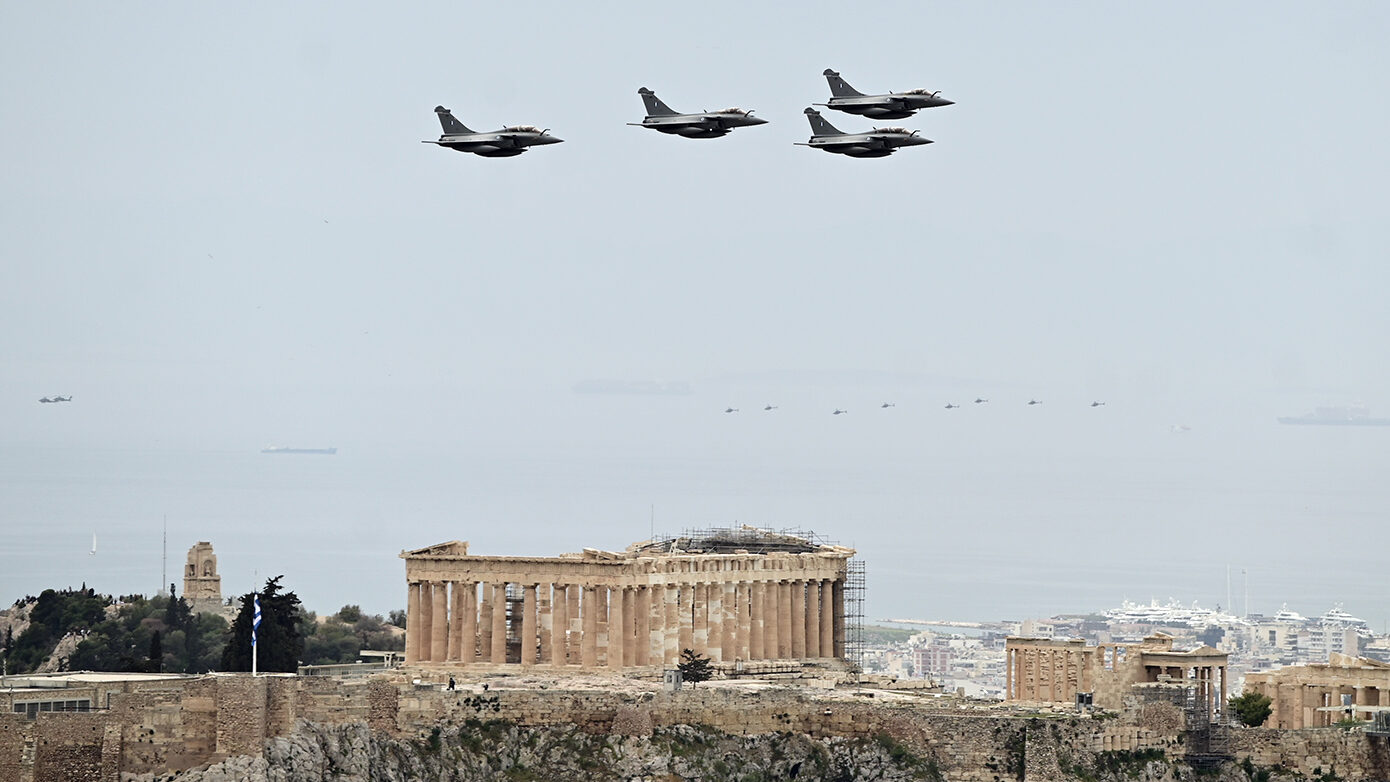 25η Μαρτίου 1821: Με μεγαλοπρέπεια οι παρελάσεις πανελλαδικά – Εφαρμογή κυκλοφοριακών ρυθμίσεων στην Αθήνα