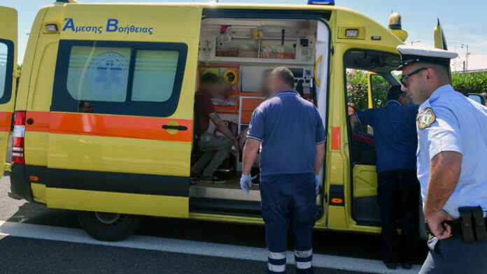 Σοκαριστικό περιστατικό στη Σύρο: Άνδρας με μαχαίρι επιτέθηκε σε νοσηλεύτρια