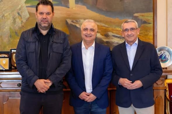 Σύσκεψη Τσαβδαρίδη – Χατζημάρκου – Κολιάδη για τις προοπτικές ανάπτυξης της Ρόδου