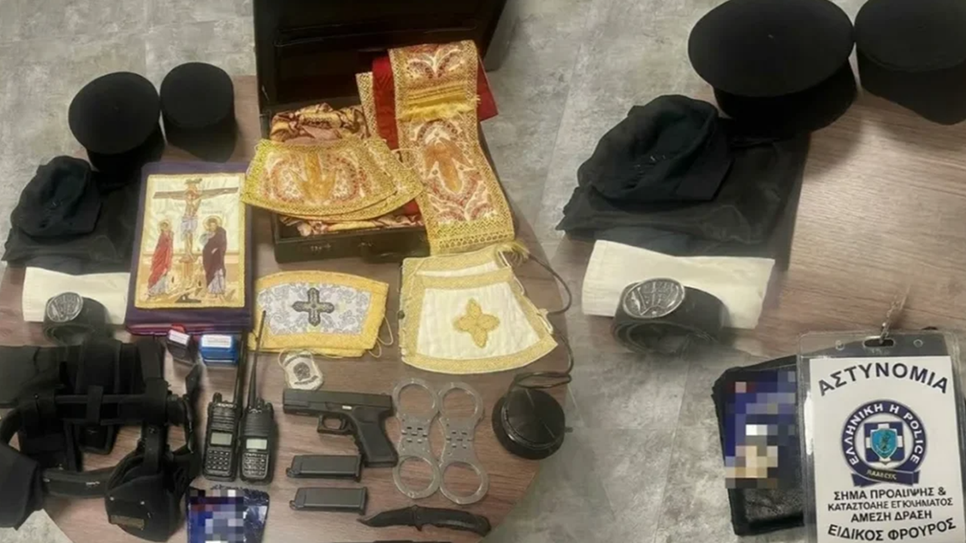 Εκπληκτική σύλληψη στα Ιωάννινα: Παρίστανε τον μοναχό με αστυνομικό εξοπλισμό, ακόμη και φάρο