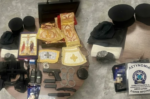 Εκπληκτική σύλληψη στα Ιωάννινα: Παρίστανε τον μοναχό με αστυνομικό εξοπλισμό, ακόμη και φάρο
