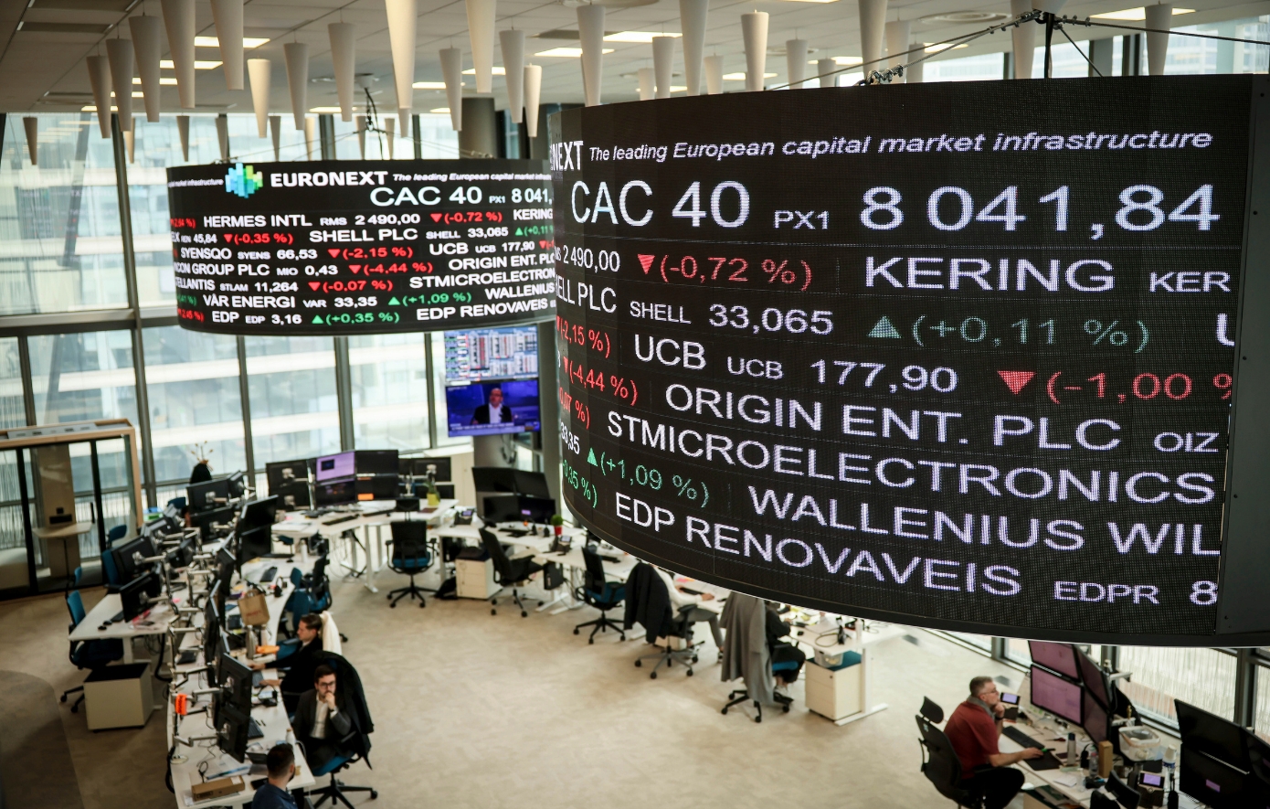 Ευρωπαϊκά χρηματιστήρια: Οι μετοχές υποχωρούν μετά την άνοδο στις τιμές του πετρελαίου