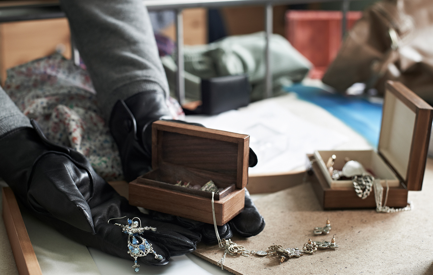 Λαμία: Αδέλφια καταδίωξαν τους ληστές και διέσωσαν τα κοσμήματα της μητέρας τους