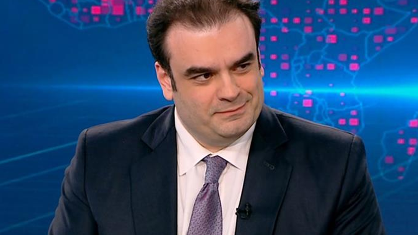 Εξετάζονται νέες παρεμβάσεις πέρα από το fuel pass, αναφέρει ο Πιερρακάκης