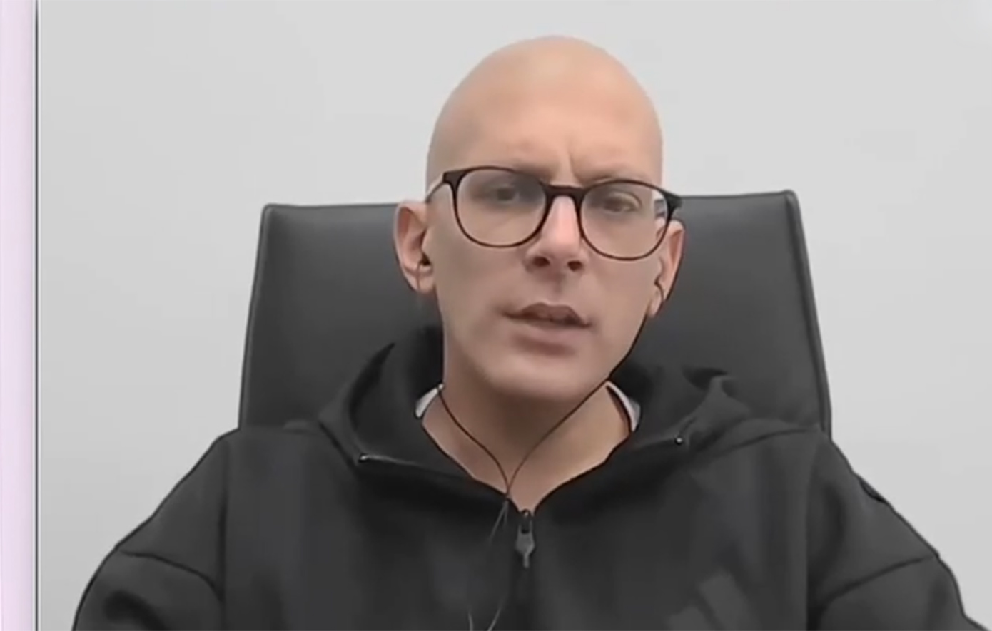 «Χειρουργήθηκα Τετάρτη, Κυριακή γύρισα στο νησί, τη Δευτέρα βρισκόμουν στο γραφείο»: Το δίδαγμα ζωής του δημάρχου Αη Στράτη