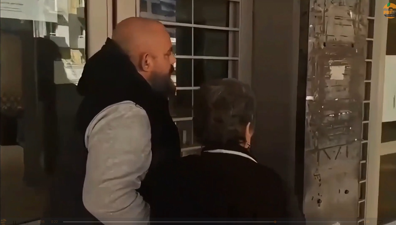 Στα δικαστήρια Θεσσαλονίκης η 78χρονη, που κατηγορείται μετά τον θάνατο του 82χρονου άντρα της