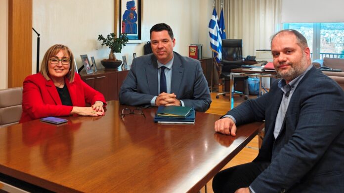 Σύσκεψη Δημάρχου Νάουσας με Υφ. παρά τω Πρωθυπουργό για θέματα ανάπτυξης