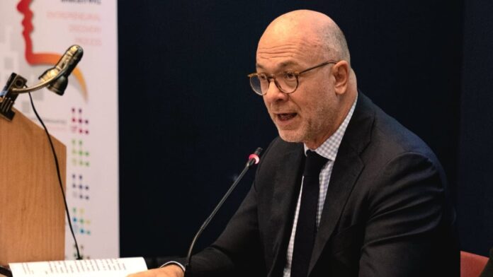 Τ. Παπαδόπουλος: «Η Δυτική Ελλάδα, πρωτοπόρος Περιφέρεια, στη μελέτη του ΟΟΣΑ για το 2028–2034»