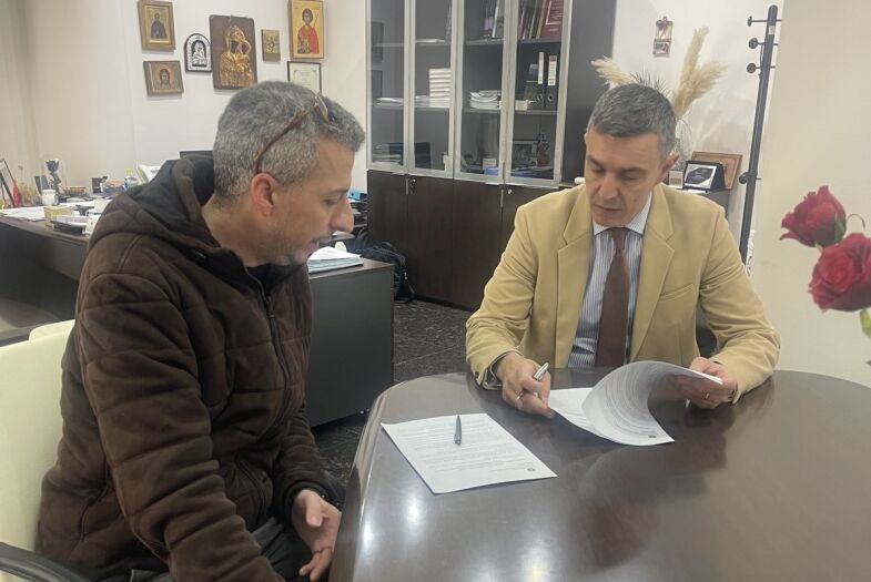 Συμφωνία για ενεργειακή βελτίωση σε σχολεία του Δήμου Δοξάτου