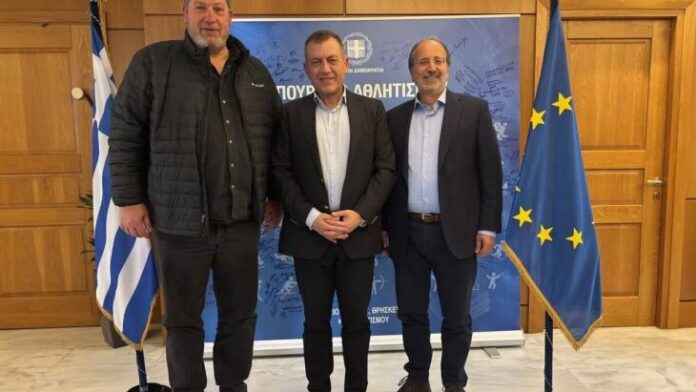 Δ.Ν.Σμύρνης: Εξασφαλίστηκε η χρηματοδότηση για καινούργιο παρκέ στο κλειστό στάδιο “Αργύρης Κορωναίος”