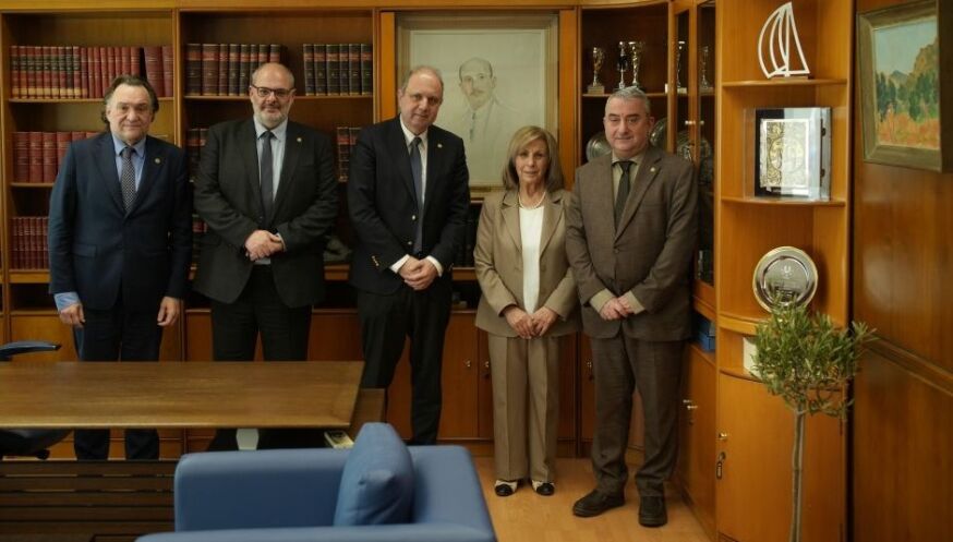 Περιφέρεια Κεντρικής Μακεδονίας Συνάντηση της Αθηνάς Αηδονά με τις Πρυτανικές Αρχές του ΑΠΘ