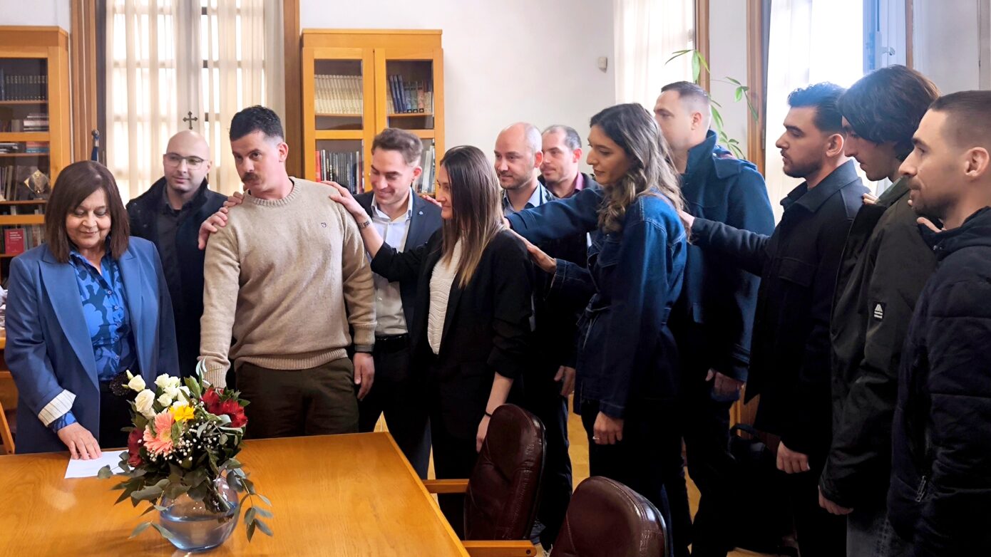 Επίσημη τελετή ορκωμοσίας για 11 νέους δημοτικούς αστυνομικούς στην Καλαμαριά