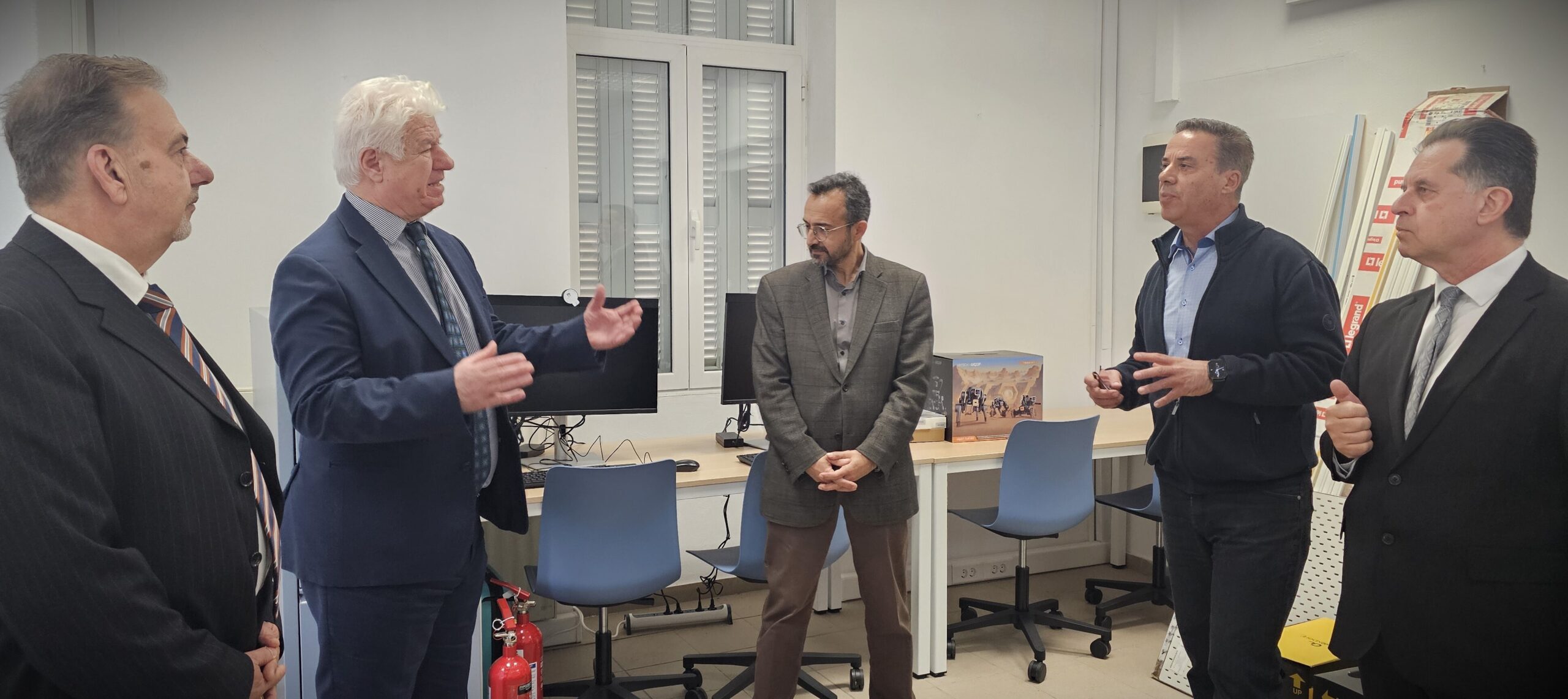 Ο Γ. Τρεπεκλής επισκέφθηκε το καινοτόμο Κέντρο Ιονίων Νήσων