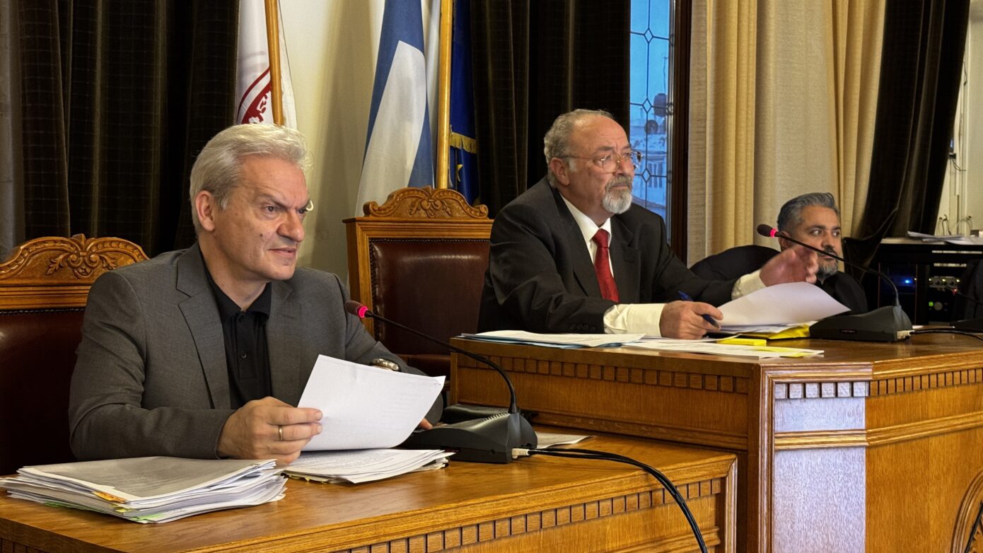 Αντίθετο το Δημοτικό Συμβούλιο Ηρακλείου Κρήτης στη δημιουργία δομής μεταναστών στον αστικό ιστό