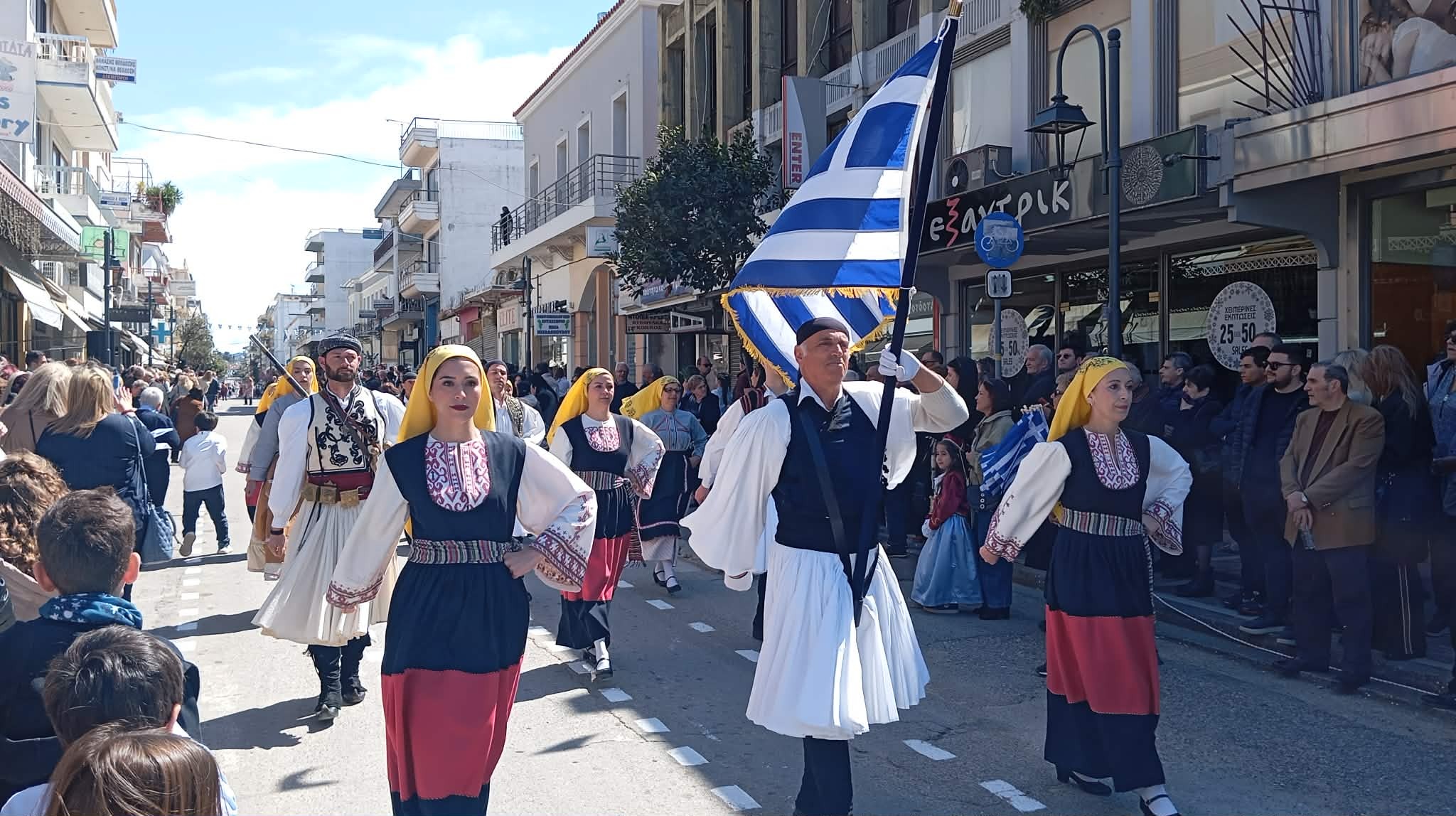 Με λαμπρότητα και συγκίνηση ο Δήμος Ήλιδας γιόρτασε την Εθνική Επέτειο της 25ης Μαρτίου