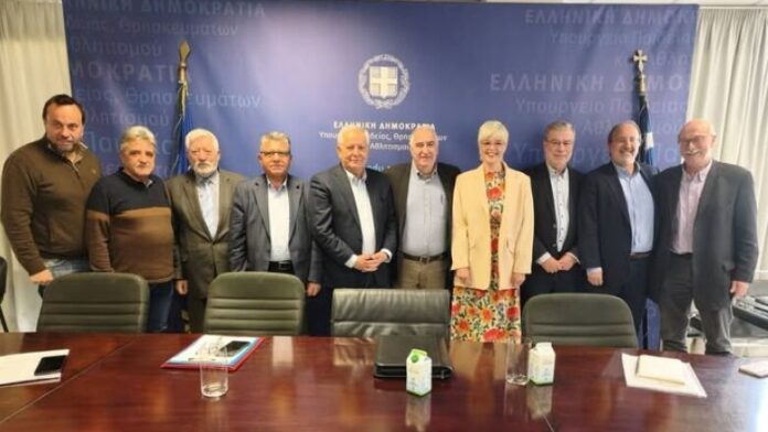 Δ.Ν.Σμύρνης: Εποικοδομητική ατμόσφαιρα στη συνάντηση για τη στέγαση του Ε.Ε.Ε.ΕΚ