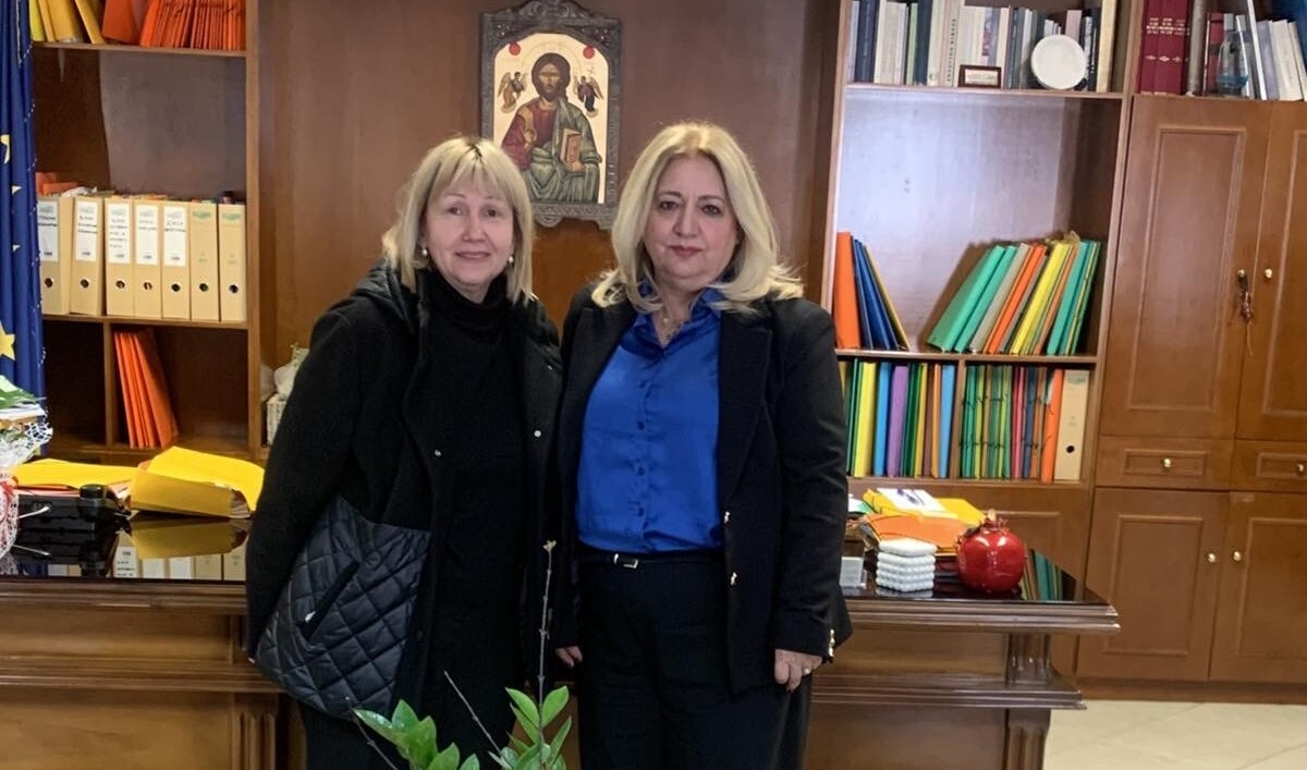 Σύσκεψη της Αντιπεριφερειάρχη με την επικεφαλής του Ιατρικού Συλλόγου Τρικάλων