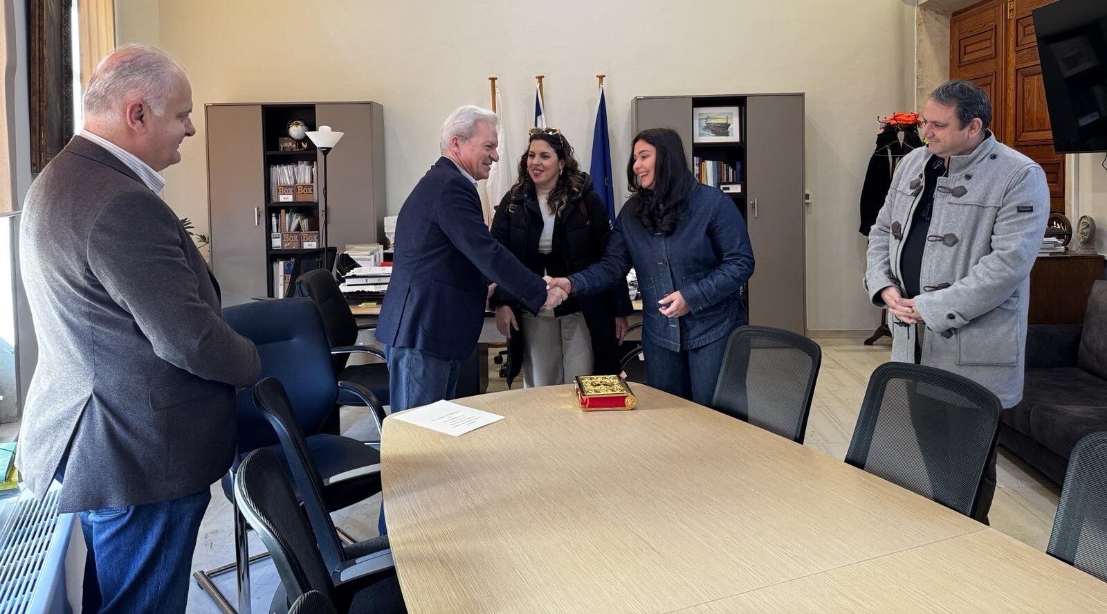 Εγκαίνια 2 νέων μόνιμων υπαλλήλων καθαριότητας στον Δήμο Ηρακλείου Κρήτης