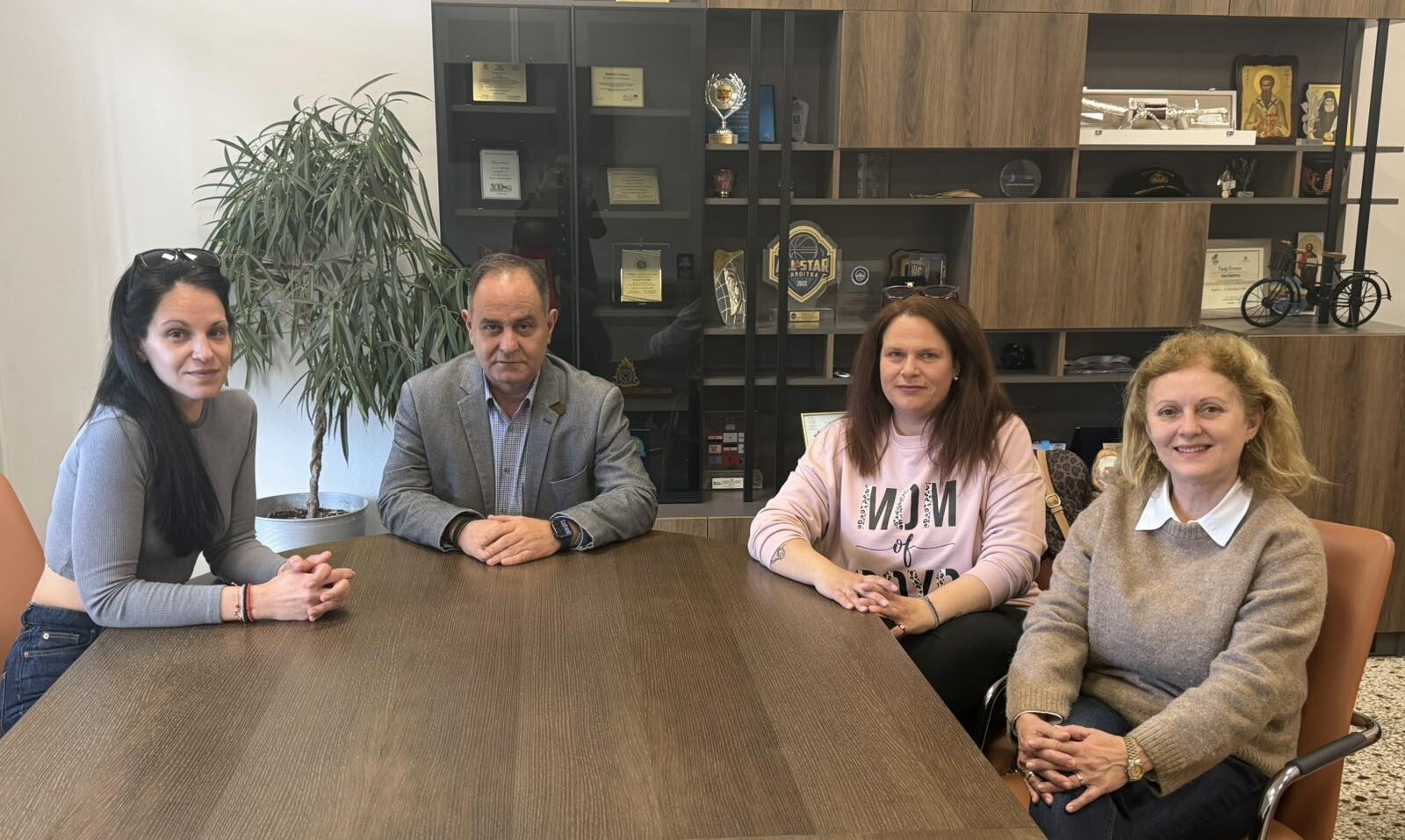 Συνάντηση Δημάρχου Καρδίτσας με εκπροσώπους του Ειδικού Δημοτικού Σχολείου