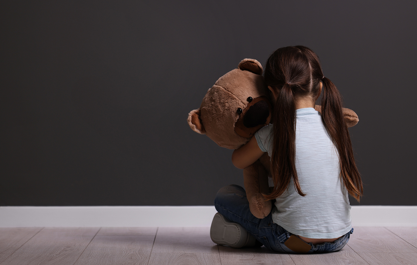 35χρονος συνελήφθη για ασελγείς πράξεις σε βάρος της 5χρονης ανιψιάς του – Τον φιλοξενούσαν οι γονείς στο σπίτι τους