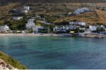 Αγαθονήσι: Παρέλαση των δύο νηπίων μαζί με μαθητές από τα Βριλήσσια