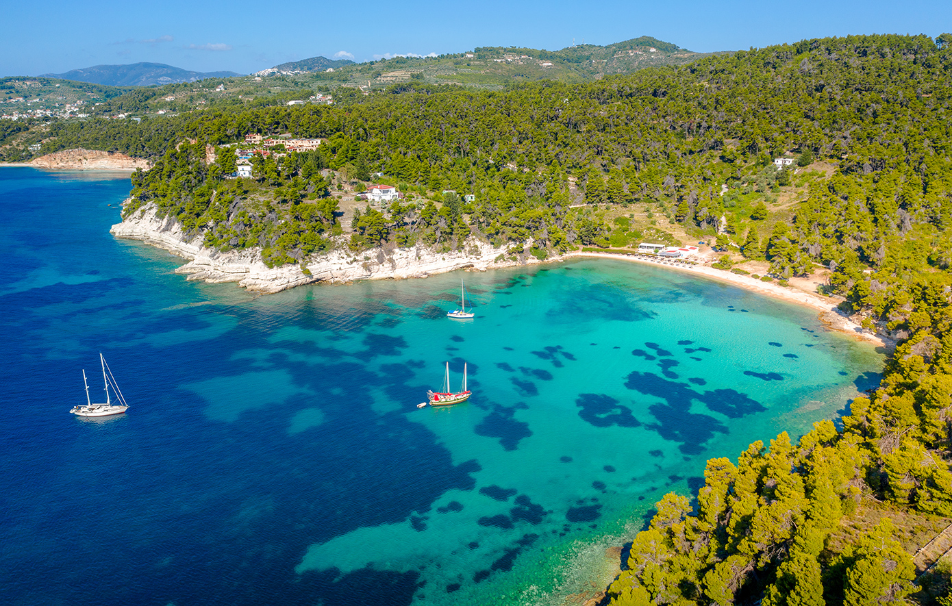 Η Αλόννησος αναδεικνύεται αγαπημένος προορισμός των Βρετανών – «Ξεχωρίζουν τα νησιά των Σποράδων»