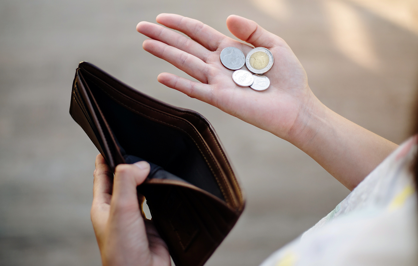 ΕΛΣΤΑΤ: Το 27,5% των πολιτών αντιμετώπισε πέρυσι κίνδυνο φτώχειας ή κοινωνικού αποκλεισμού