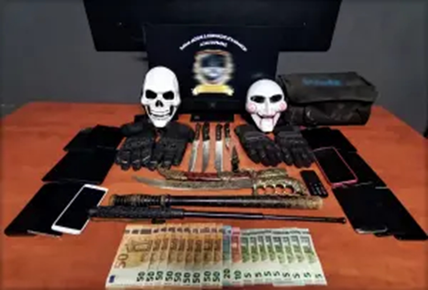 Συνελήφθη εγκληματική συμμορία που διέπραττε βίαιες ληστείες σε διανομείς – Ο τρόπος δράσης τους