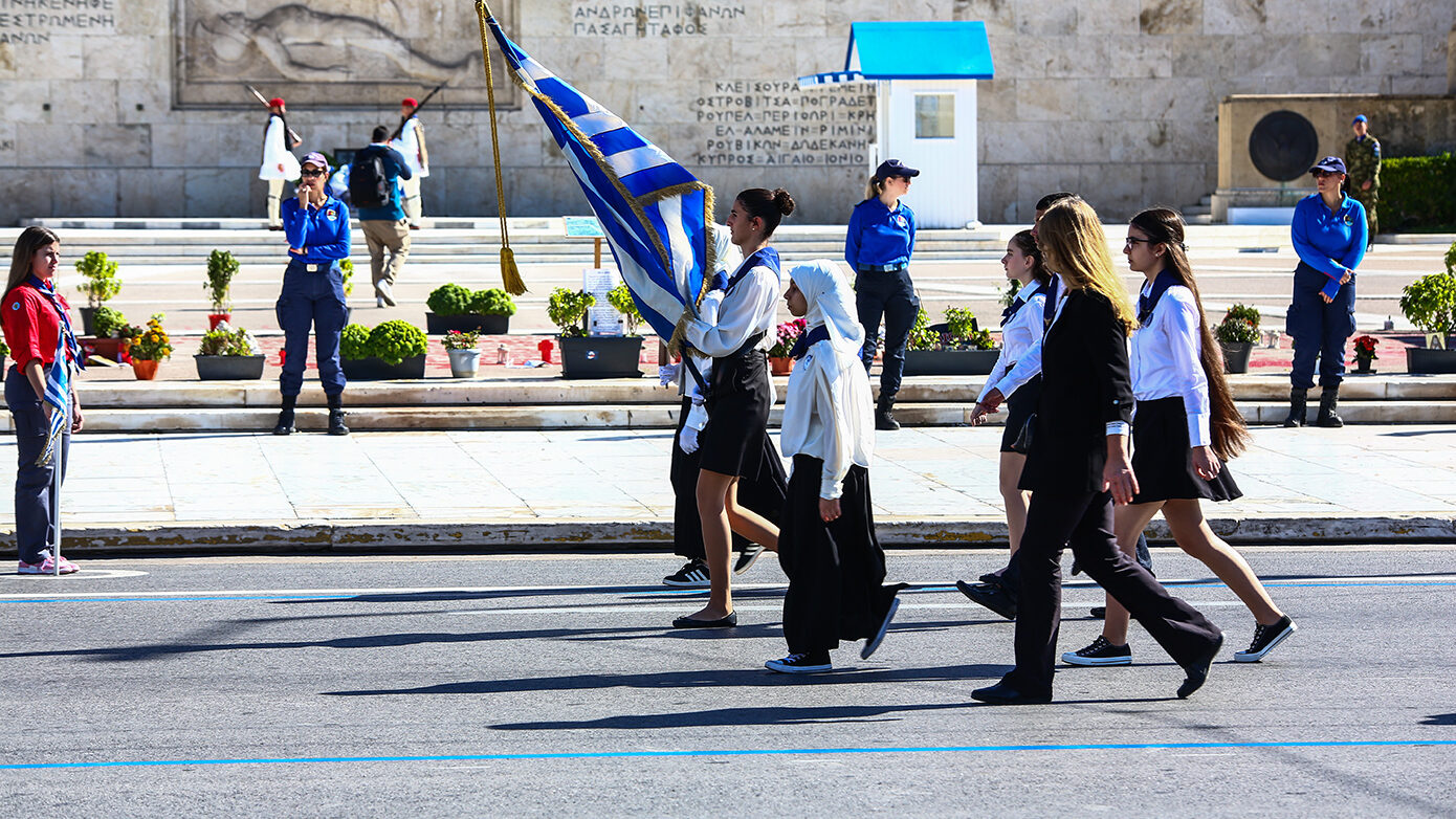 25η Μαρτίου: Σήμερα μαθητική, αύριο στρατιωτική παρέλαση στην Αθήνα – Ποιοι δρόμοι θα παραμείνουν κλειστοί