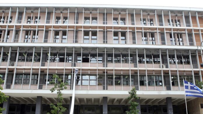 Στο σπίτι του υπό όρους ο 22χρονος με υλικό παιδικής πορνογραφίας στη Θεσσαλονίκη