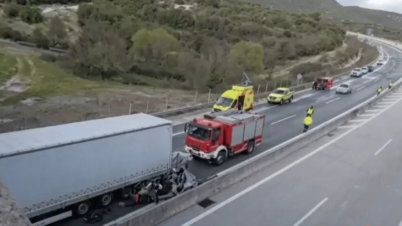 Διπλό δυστύχημα στην Εγνατία οδό: Σκηνές αρχαίας τραγωδίας στο Νοσοκομείο Ιωαννίνων – Συντετριμμένος ο σύζυγος της συνοδηγού που έχασε τη ζωή της