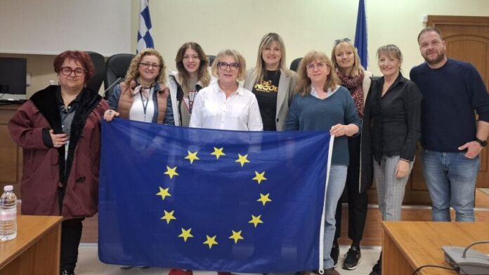 Μαθητές από Γαλλία και Τουρκία καταφθάνουν στο Δημαρχείο Ελασσόνας