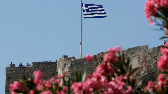 Η Moody’s κρατά την Ελλάδα στη βαθμίδα επενδύσεων Baa3