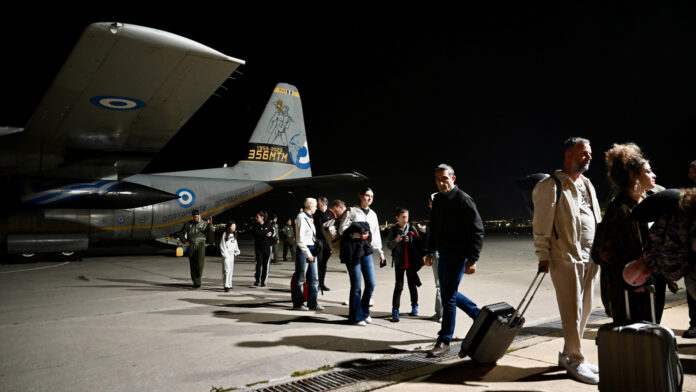 Επαναπατρισμός Ελλήνων από Μέση Ανατολή: Νέα πτήση επιστροφής σήμερα το πρωί