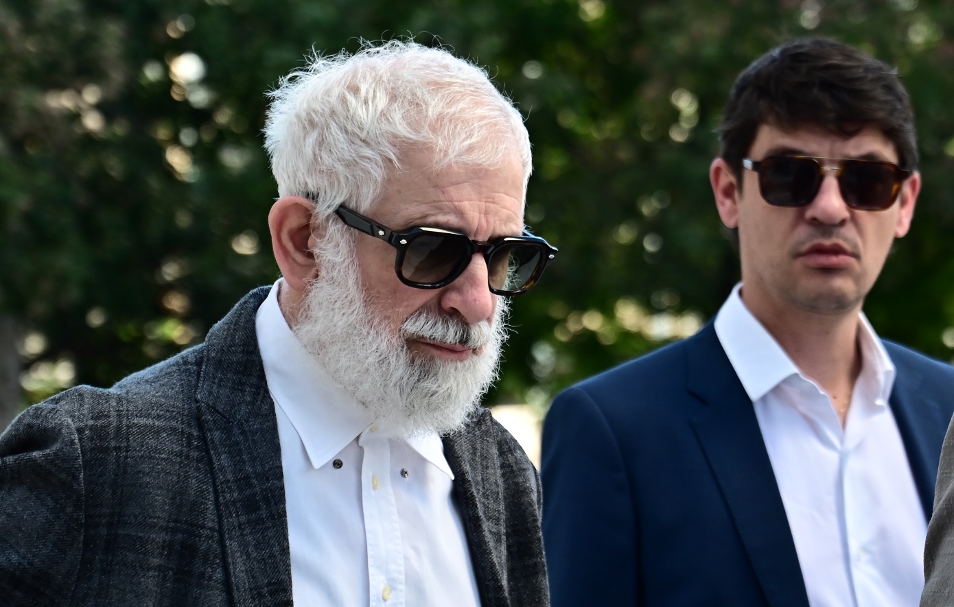 Καθυστέρηση στην εκδίκαση της μήνυσης του Πέτρου Φιλιππίδη εναντίον της πρώτης καταγγέλουσας