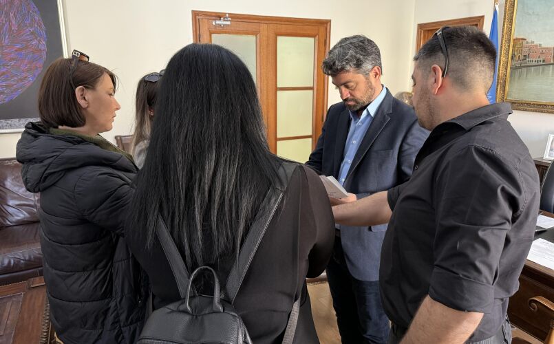 Ενθουσιώδης ορκωμοσία 4 νέων υπαλλήλων στον Δήμο Χανίων