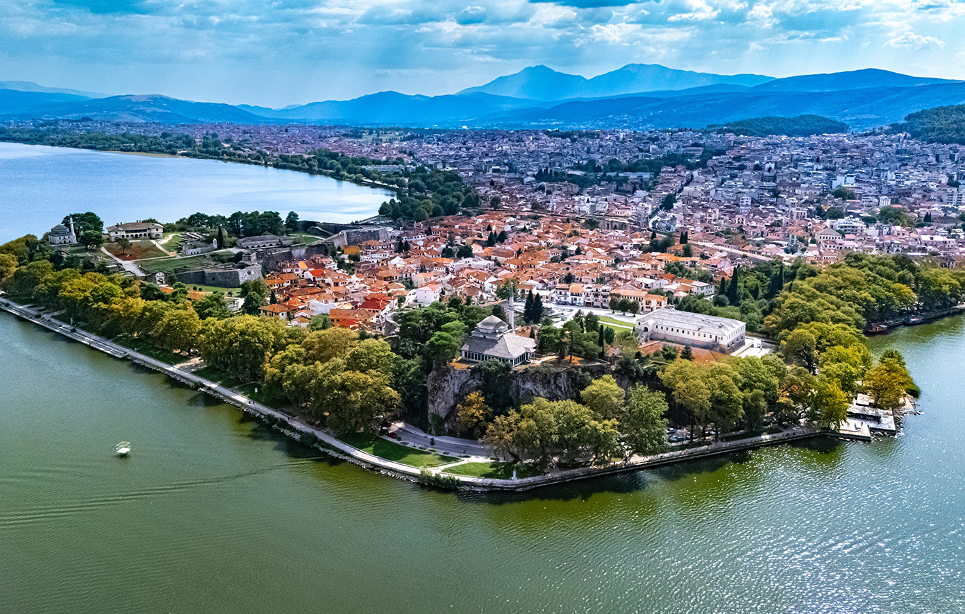 Αναστολή λειτουργίας σχολείων στα Ιωάννινα τη Δευτέρα, για προληπτικά μέτρα μετά τον σεισμό