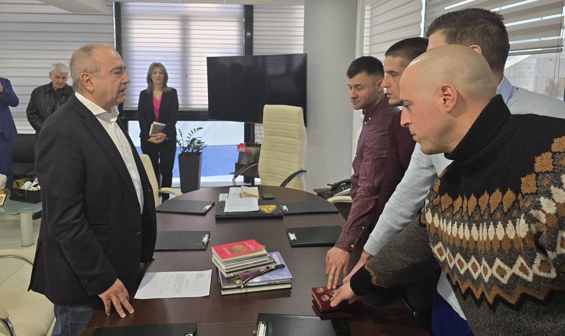 Ορκίστηκαν 4 καινούργιοι δημοτικοί αστυνομικοί στον Δήμο Ηρακλείου Αττικής