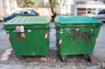 Καταιγισμός προστίμων στη Θεσσαλονίκη: Πάνω από 1.750 κλήσεις για παράνομη στάθμευση μπροστά σε κάδους απορριμμάτων