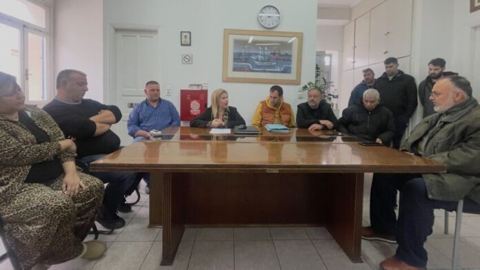 Σύσκεψη της Δημάρχου Λήμνου με κατόχους πρατηρίων καυσίμων