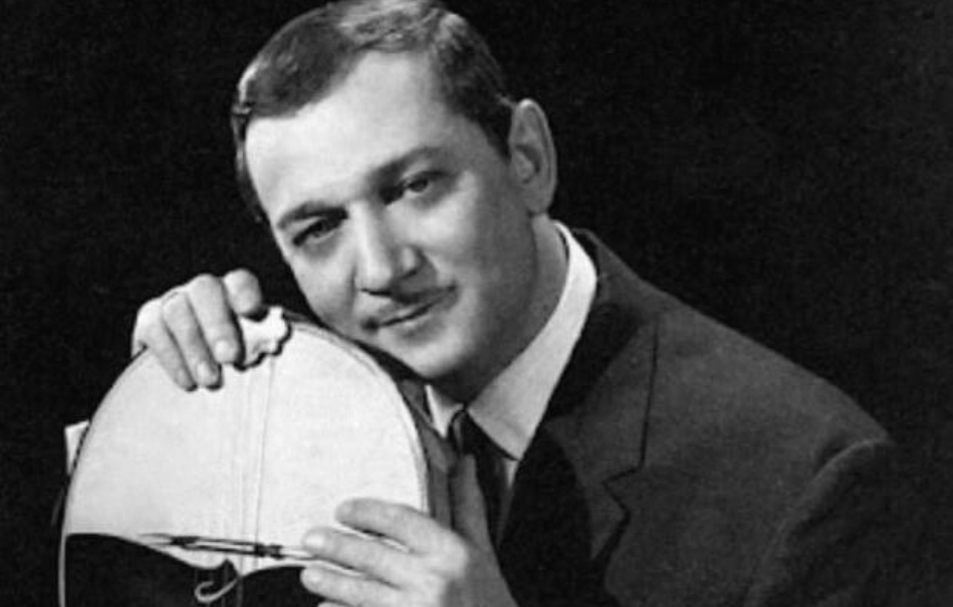 Σαν σήμερα 21 Μαρτίου: Ο Μανώλης Χιώτης και οι νότες που μεταμόρφωσαν την Ελλάδα