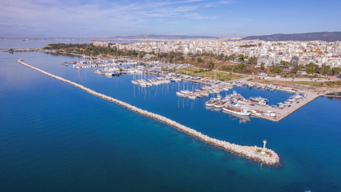 Πέντε επενδυτικοί όμιλοι εκδηλώνουν ενδιαφέρον για τη Μαρίνα Αρετσούς