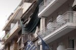 Σοκ με την πτώση 15χρονου μαθητή από μπαλκόνι ξενοδοχείου στα Εξάρχεια – Οι φίλοι του παρακολούθησαν το τραγικό συμβάν