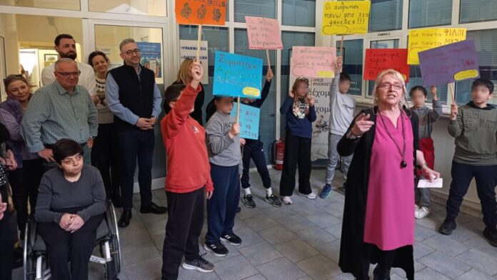 Δυναμικό κάλεσμα ενάντια στη βία από μαθητές του Δήμου Ωραιοκάστρου