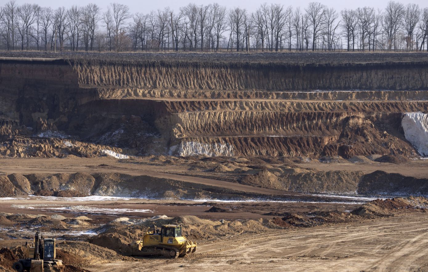 «America First» στα ορυκτά: Πώς οι ΗΠΑ απογυμνώνουν την Ευρώπη από κρίσιμα αποθέματα